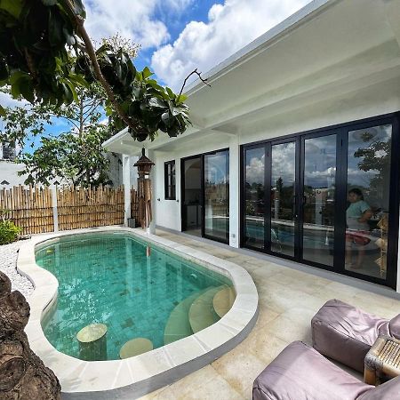 Villa De La Rose 1 Bedroom Ungasan Екстериор снимка